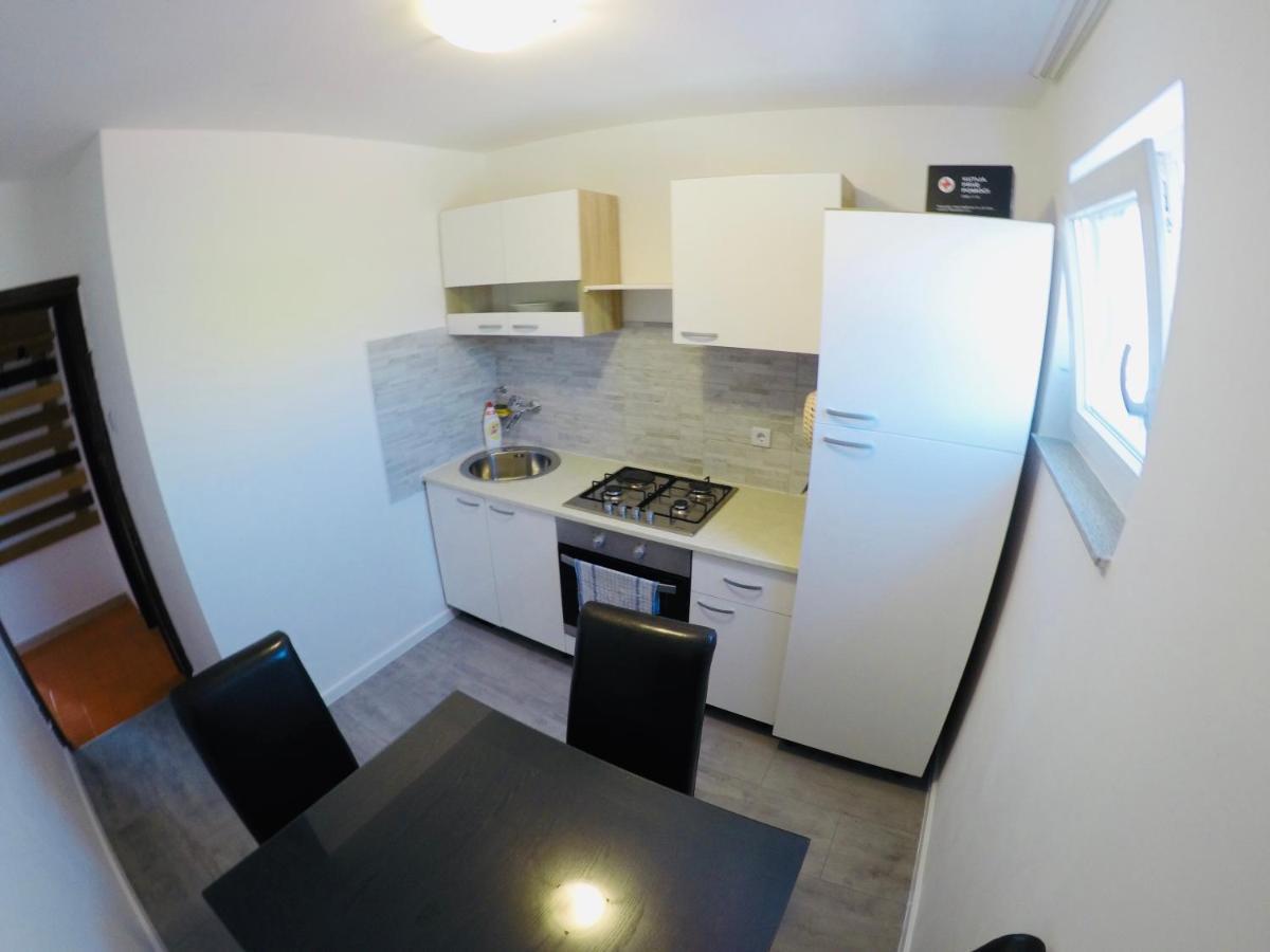 Apartments Lopac Jadranovo Eksteriør bilde