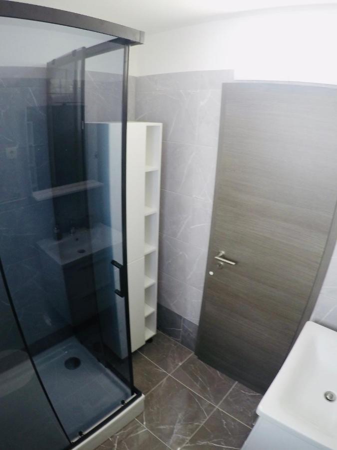 Apartments Lopac Jadranovo Eksteriør bilde