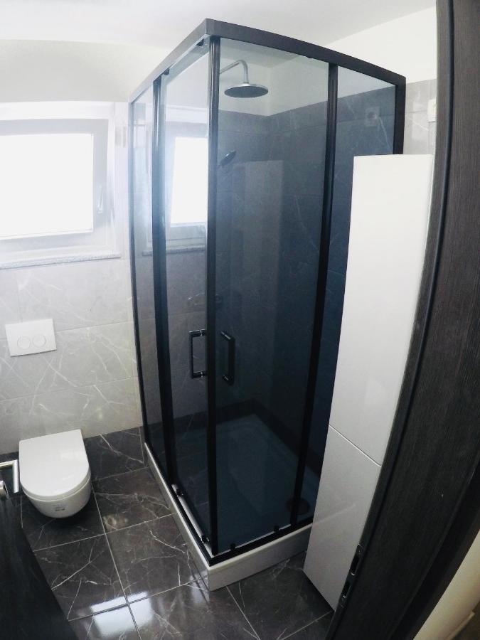 Apartments Lopac Jadranovo Eksteriør bilde