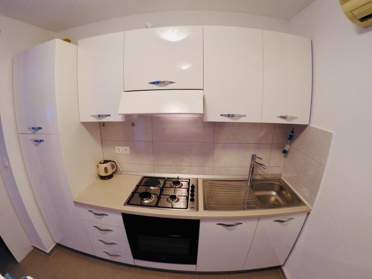 Apartments Lopac Jadranovo Eksteriør bilde